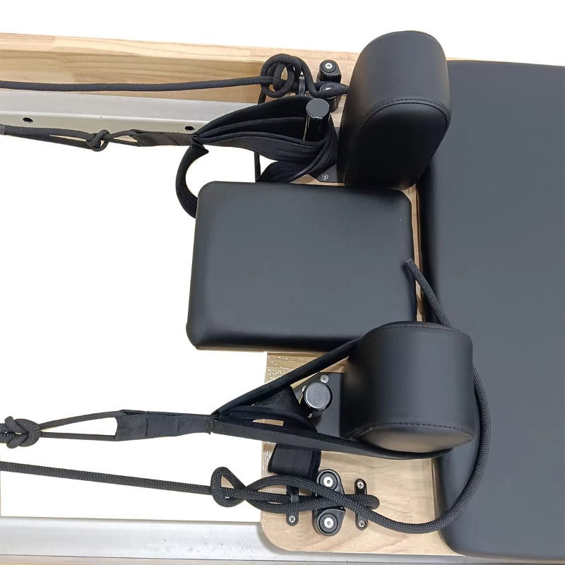 Macchina Pilates Reformer in L - Yoga Health & Fitness Centre recensione e prezzo