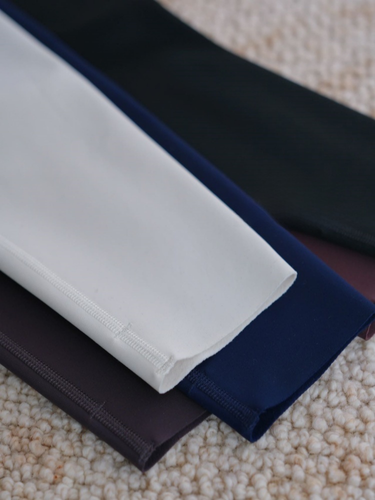 Pantaloni da yoga dimagranti P - Oxygen Yoga & Fitness Kamloops recensione e prezzo